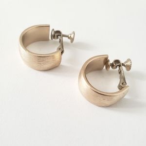 Vintage Screw Back Earrings